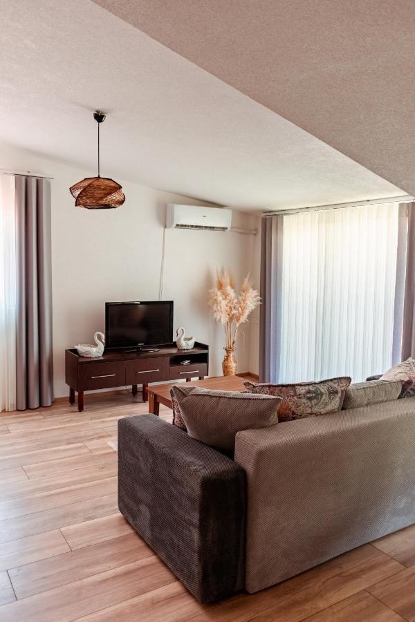 Demetra Apartments Ohrid Ngoại thất bức ảnh